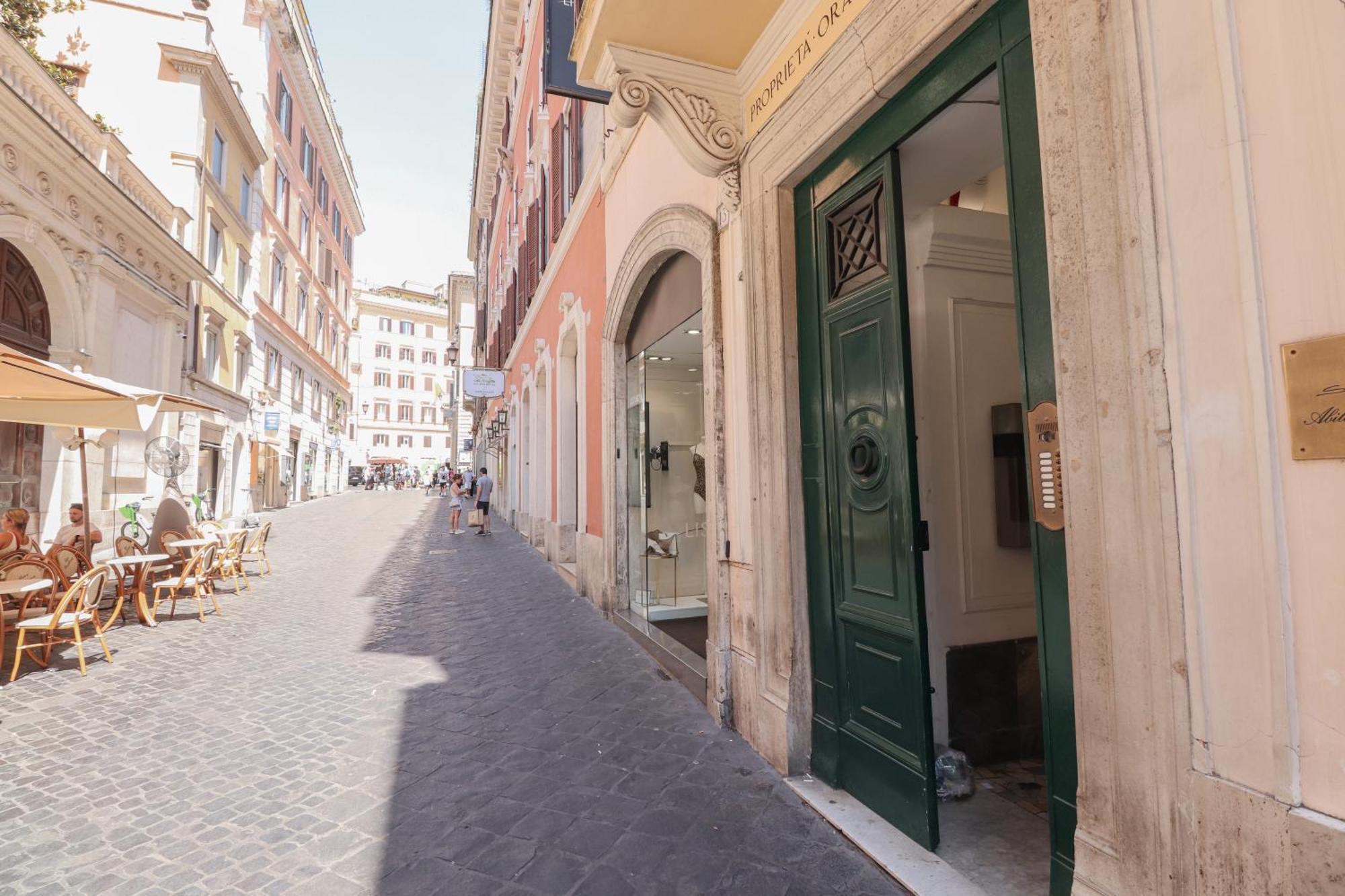 We Home - Frattina14 - Piazza Di Spagna Рим Екстериор снимка